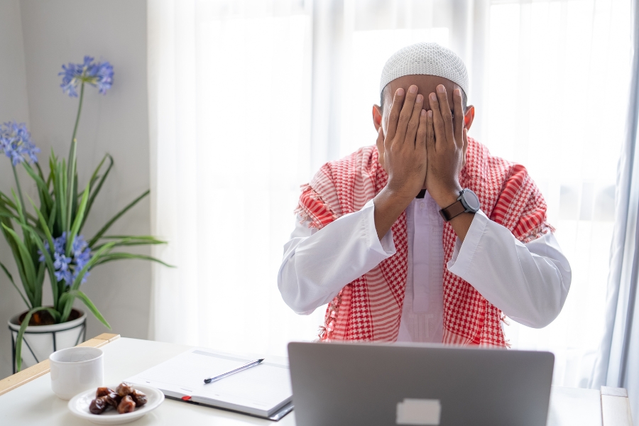 hal yang menghilangkan pahala sedekah